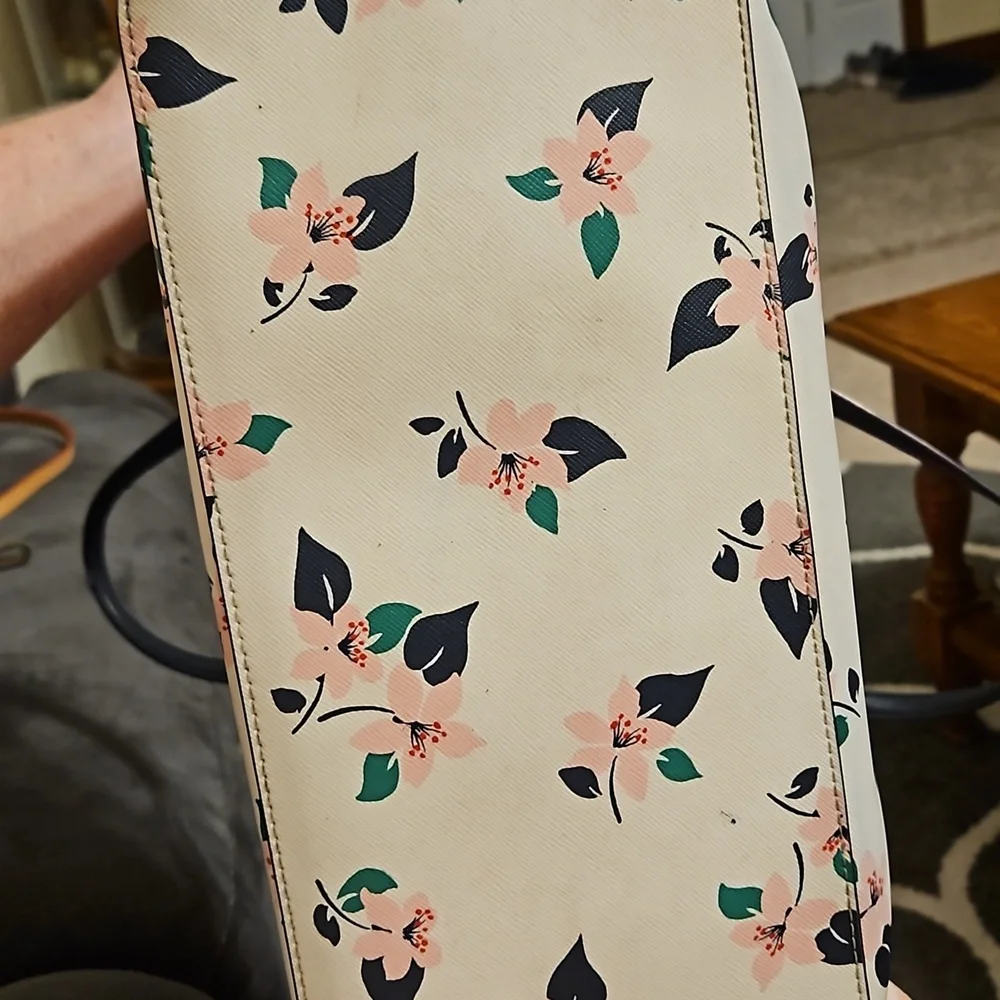 Kate Spade Floral Tote Bag - Cream and Black - Picture 10 of 16